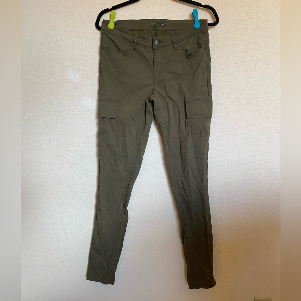 prAna | Halle cargo pants, army green size 6